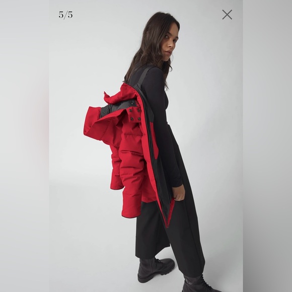 Authentic Canada Goose Chelsea Parka - Picture 3 of 8